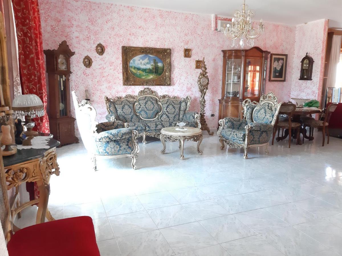 A Casa Di Roberto Lägenhet Porto Cesareo Exteriör bild