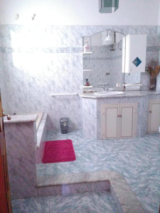 A Casa Di Roberto Lägenhet Porto Cesareo Exteriör bild