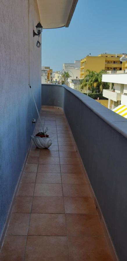 A Casa Di Roberto Lägenhet Porto Cesareo Exteriör bild