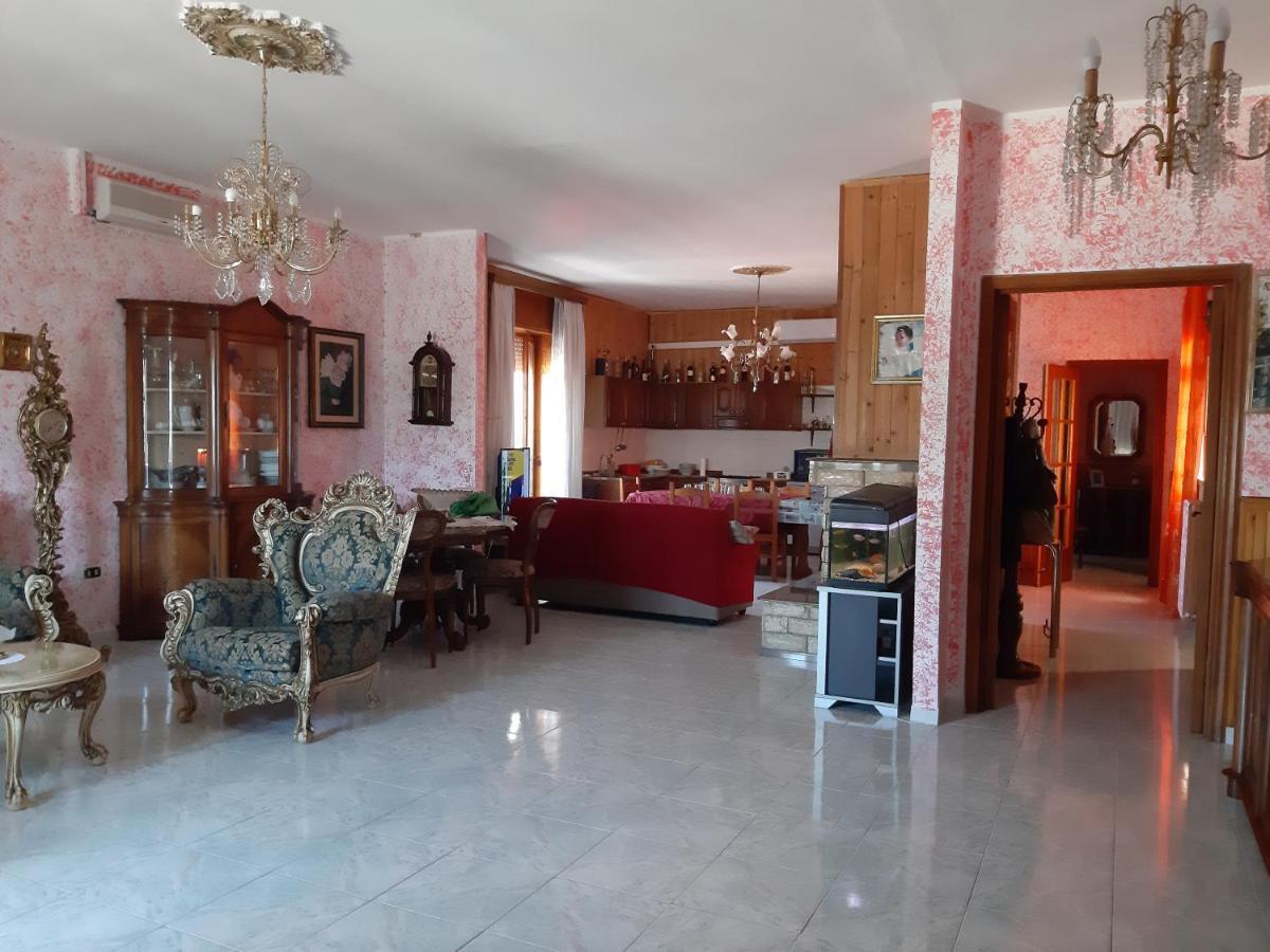 A Casa Di Roberto Lägenhet Porto Cesareo Exteriör bild