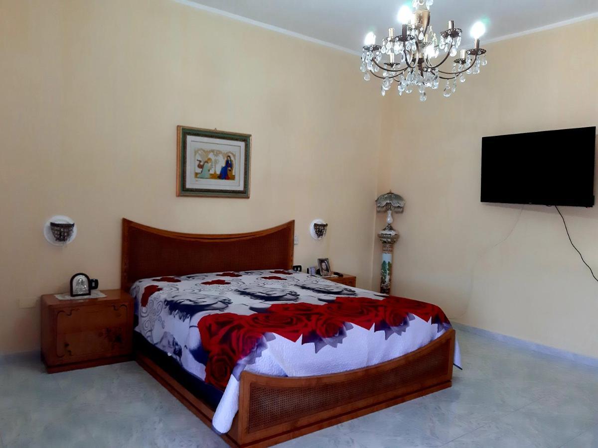 A Casa Di Roberto Lägenhet Porto Cesareo Exteriör bild