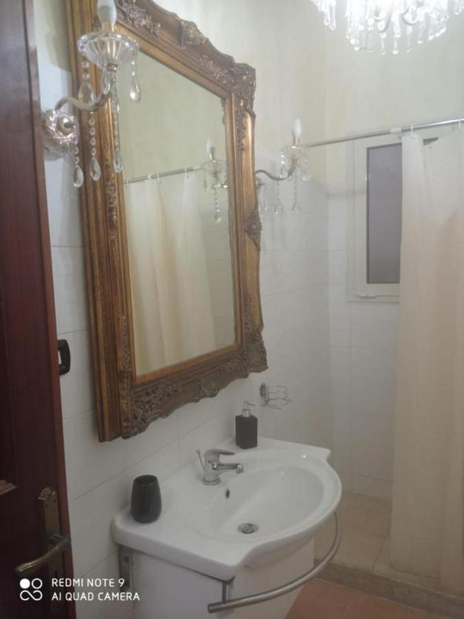 A Casa Di Roberto Lägenhet Porto Cesareo Exteriör bild